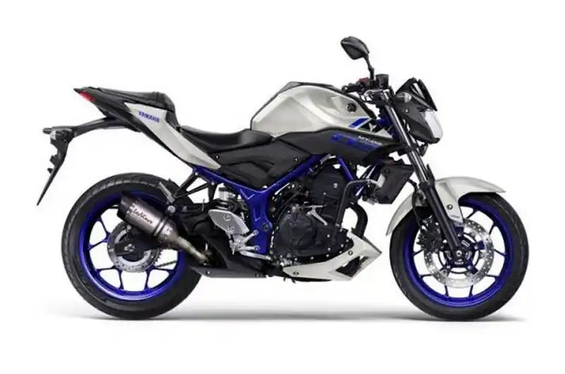 Silenciador de escape Leovince LV Pro Inox / Carbono Homologado | Yamaha YZF-R3 320 A 2015-2018 / MT-03 320 A 2016-2017 Ocasión Especial