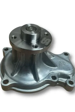 Bomba de agua Kubota V3300, V3307, V3800 Oferta Especial