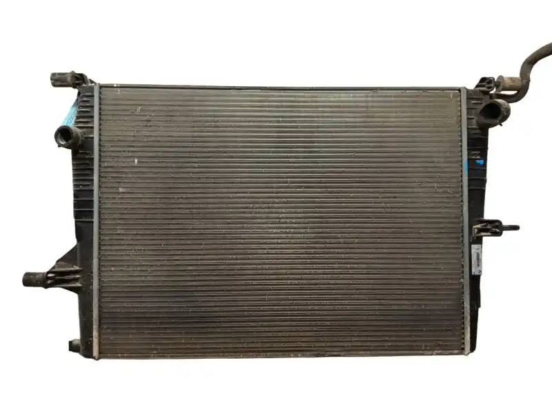 RADIADOR AGUA 214100014R M135746 Súper Precio