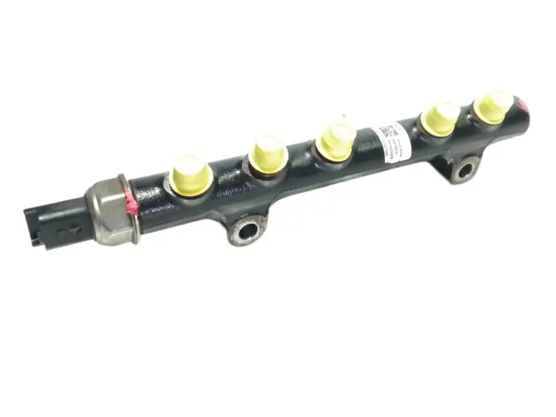 RAMPA INYECTORA 1570Q4 R9144Z290B Solo Por Tiempo Limitado