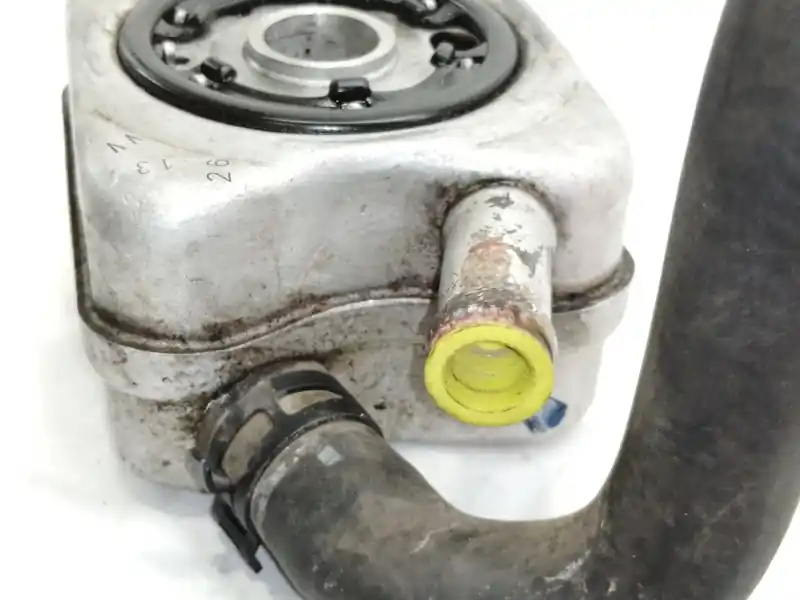 ENFRIADOR ACEITE MOTOR 028117021L Certificado