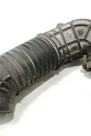 Lujoso TUBO 8E0129615J