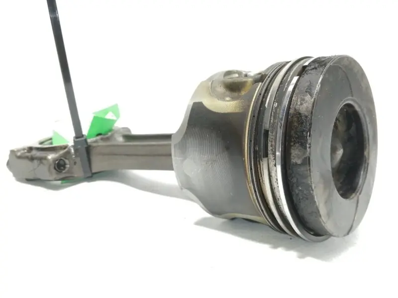 Exclusivo PISTON