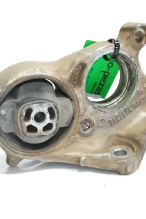 Rebajas SOPORTE MOTOR TRASERO EPC810907