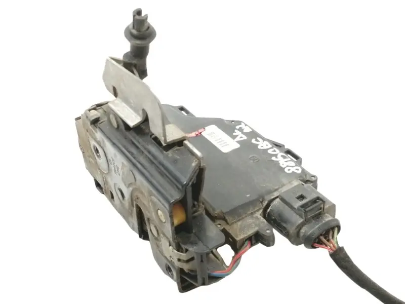 Última Oportunidad CERRADURA PUERTA DELANTERA DERECHA 4B1837016G