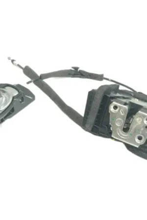 CERRADURA PUERTA TRASERA IZQUIERDA 825011KK2A Alta Calidad