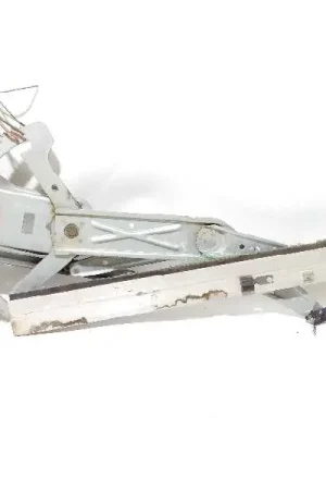 ELEVALUNAS DELANTERO DERECHO 13230562 Entrega Rápida