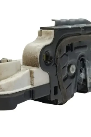 CERRADURA PUERTA DELANTERA DERECHA 5N2837016A Oferta Especial