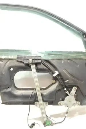 ELEVALUNAS DELANTERO DERECHO 0531826101 A Buen Precio